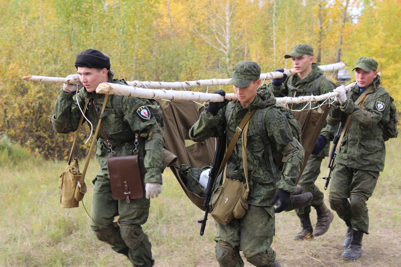 Юные барабинские патриоты приняли участие в военно-спортивной игре 