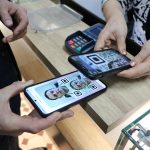 Многодетные семьи Новосибирской области получили возможность подтверждать свой статус через мессенджер MAX