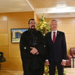 Андрей Травников и Стивен Сигал провели рабочую встречу