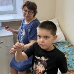 Новосибирские врачи без разрезов удалили желчный пузырь шестилетнему мальчику