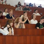 Пуховик из пчёл и борщ из Мирового океана