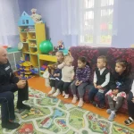 Госавтоинспекция учит малышей дорожным правилам