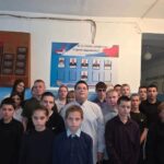 Трогательная встреча с выпускником школы  
